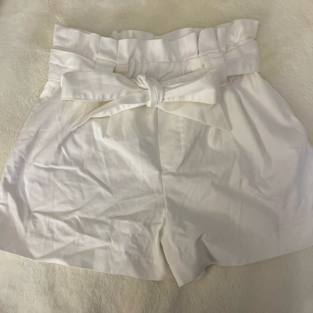 ZARA White Belted Shorts